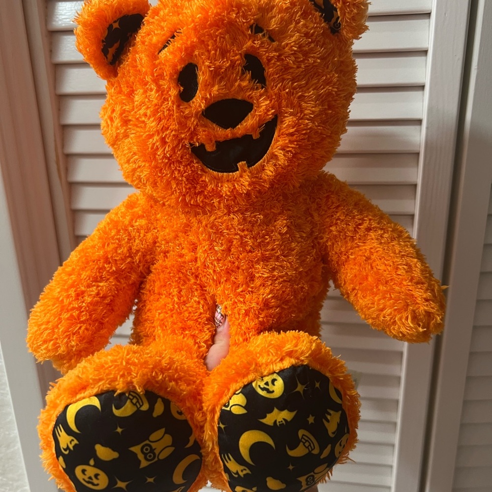 Build a bear pumpkin glow bear 2021